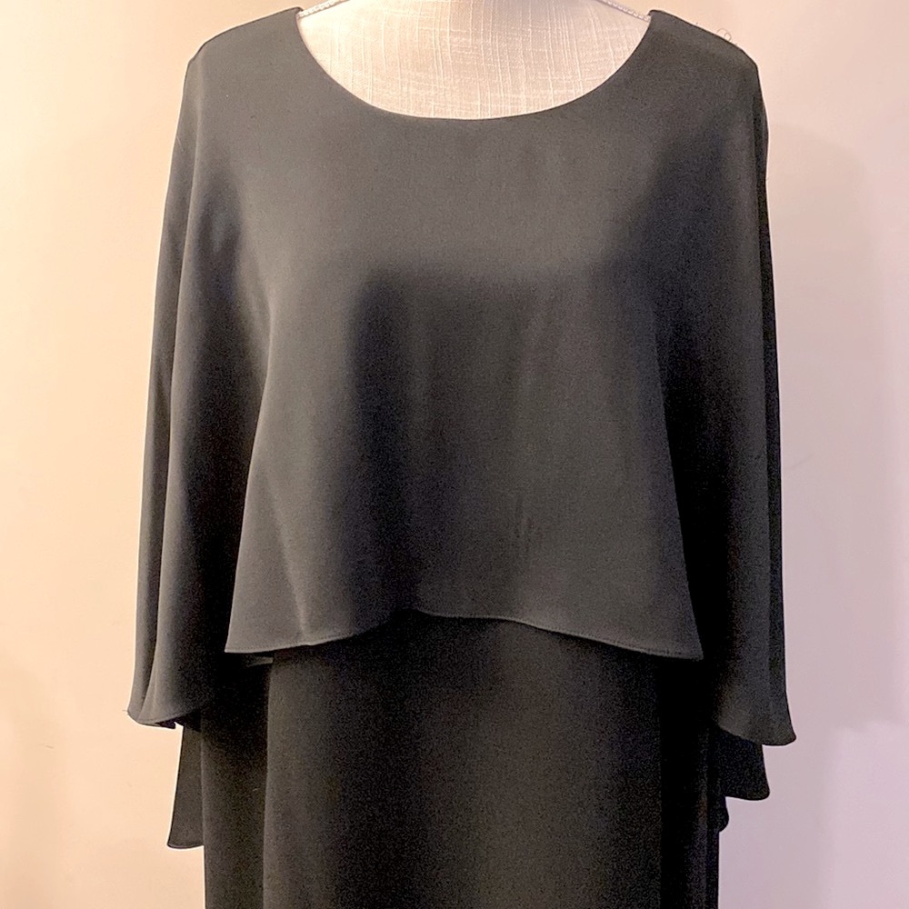 Vince Camuto women’s black high low capelet 1 button closure back dress 2X - Picture 3 of 14